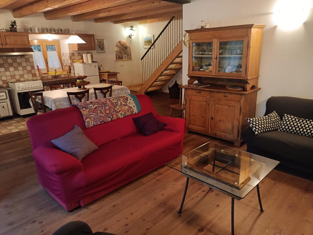 Chalet La Nos โมลินา ดิ เลโดร ภายนอก รูปภาพ